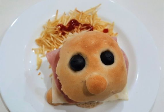 Pãezinhos Palhaço com Hamburguer