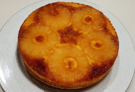 Bolo Ananás