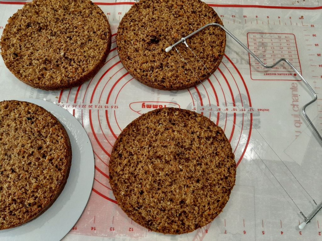 Bolo de Noz, Cenoura e Canela