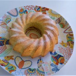 Bolo de Claras e Sementes de Papoila