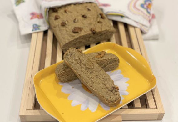 Pão de claras e amendoim